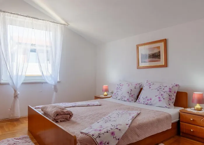 Apartament Bozena Vir