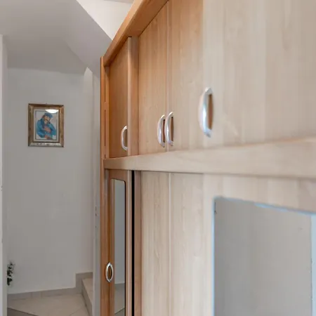 Bozena Apartment