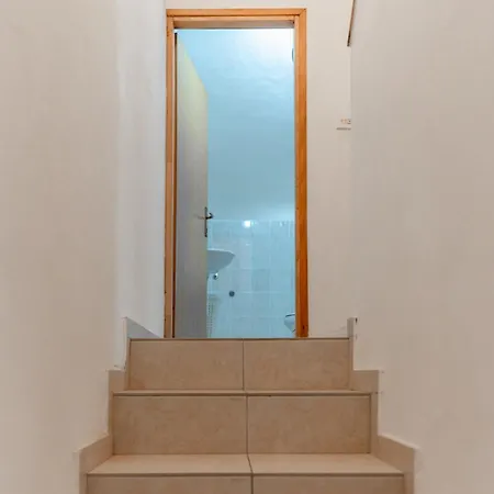 Bozena Apartment *