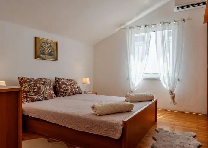 Bozena Apartament Vir